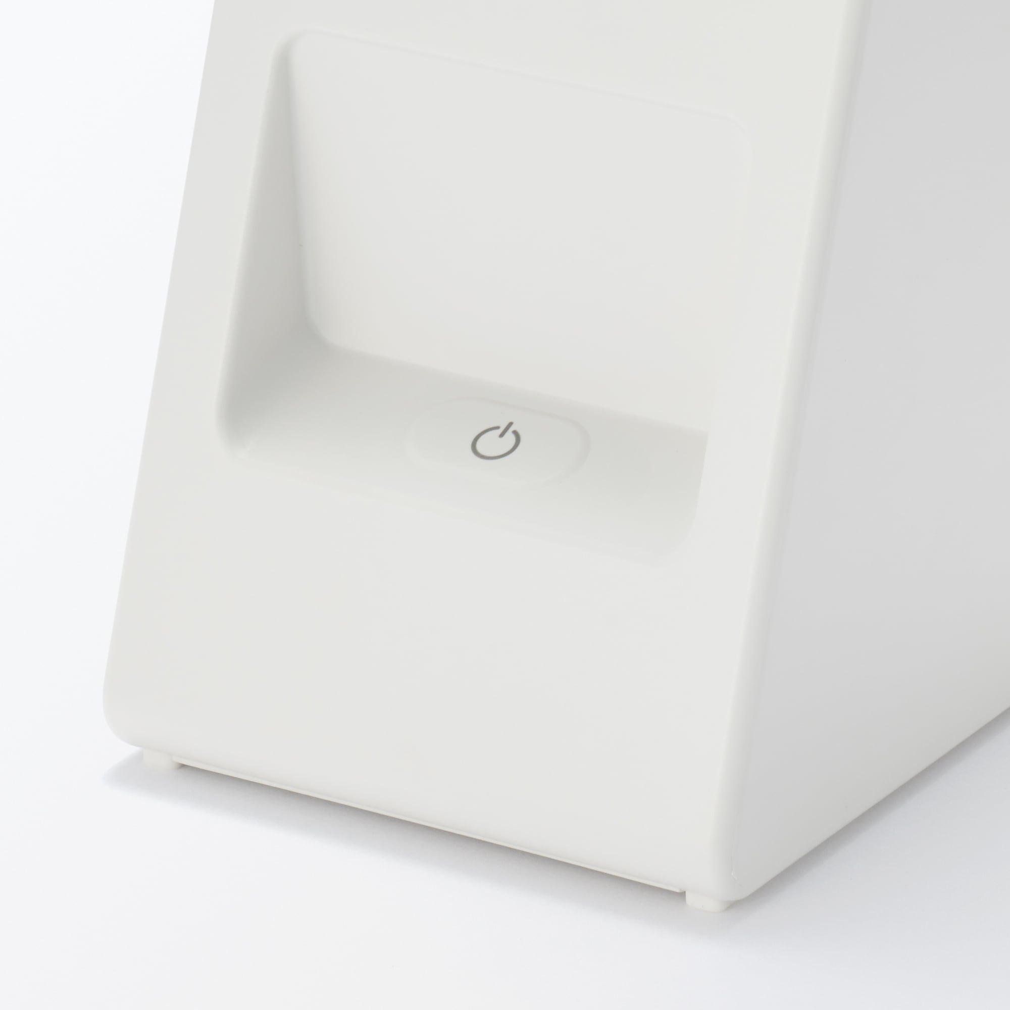 手元をてらすリビングライト