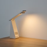 手元をてらすリビングライト