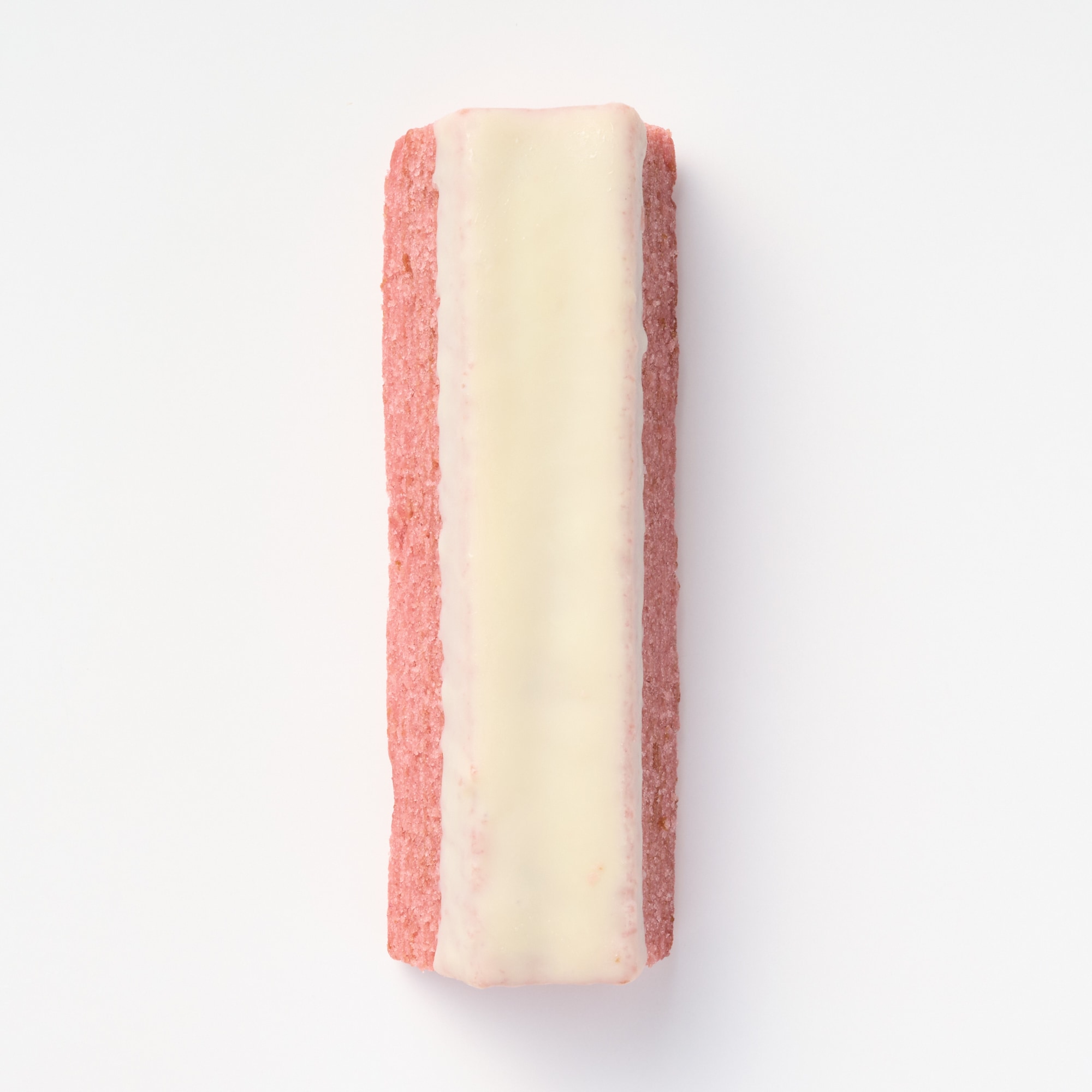 不揃いバウム　ホワイトチョコがけいちご