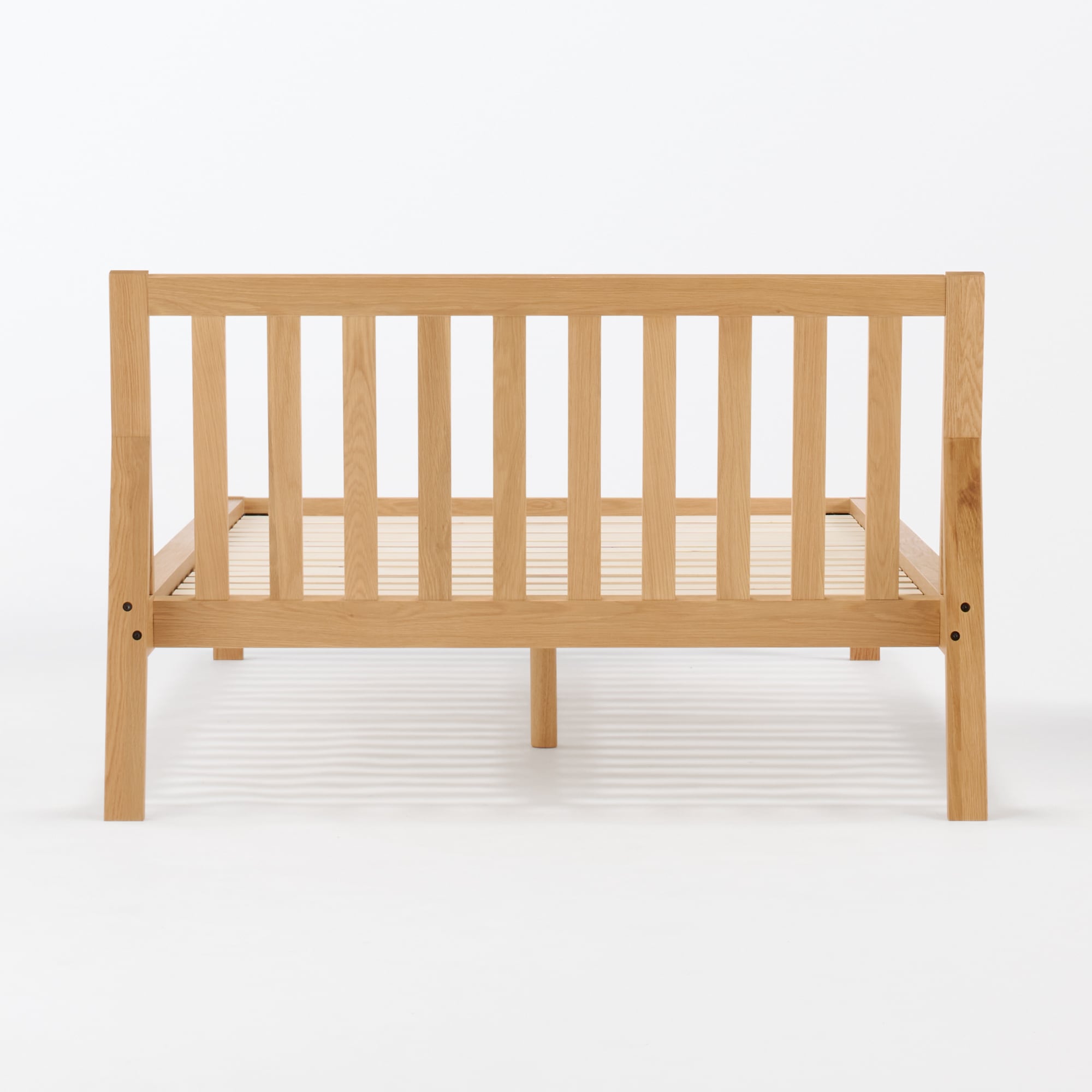 もたれかかれる木製ベッド　オーク材突板　セミダブル