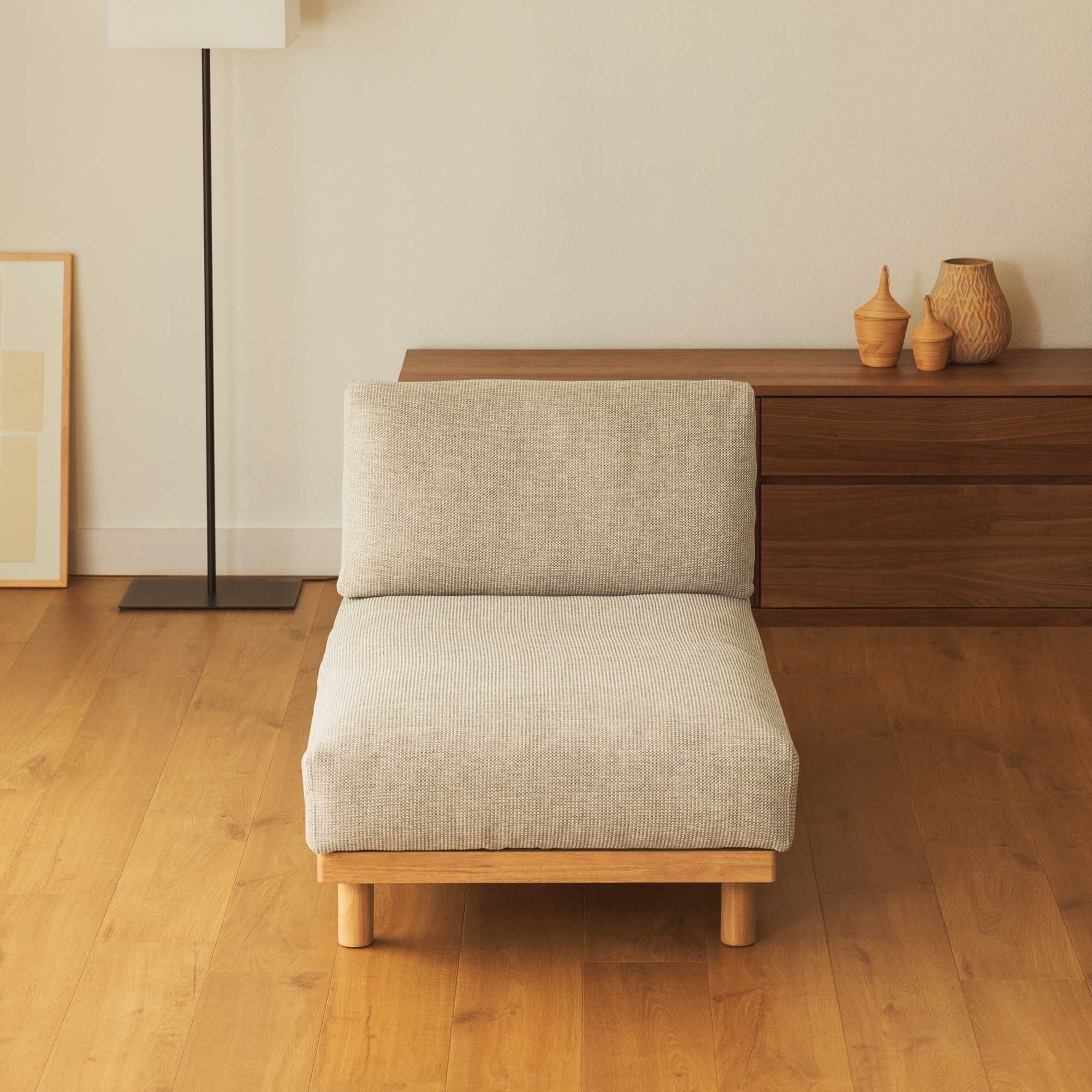 ゆったり座れるアームレスソファ　カウチ　ポリエステル平織　ベージュ