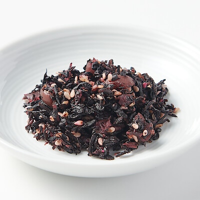 素材を生かしたふりかけ　梅とひじき　５５ｇ