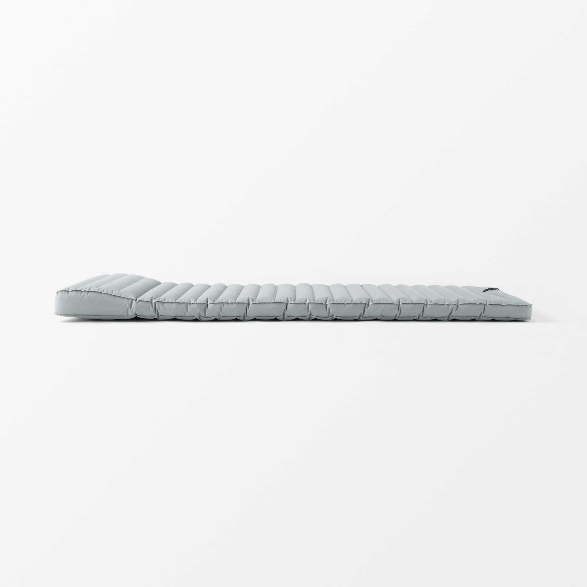 空気でできたマットレス