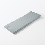 空気でできたマットレス