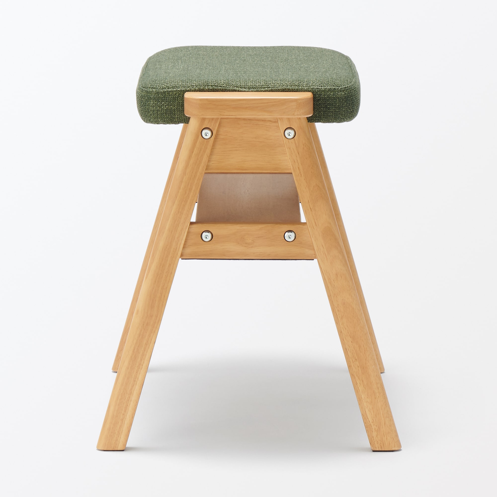 再生ポリエステル混　木製スタッキングスツール　グリーン