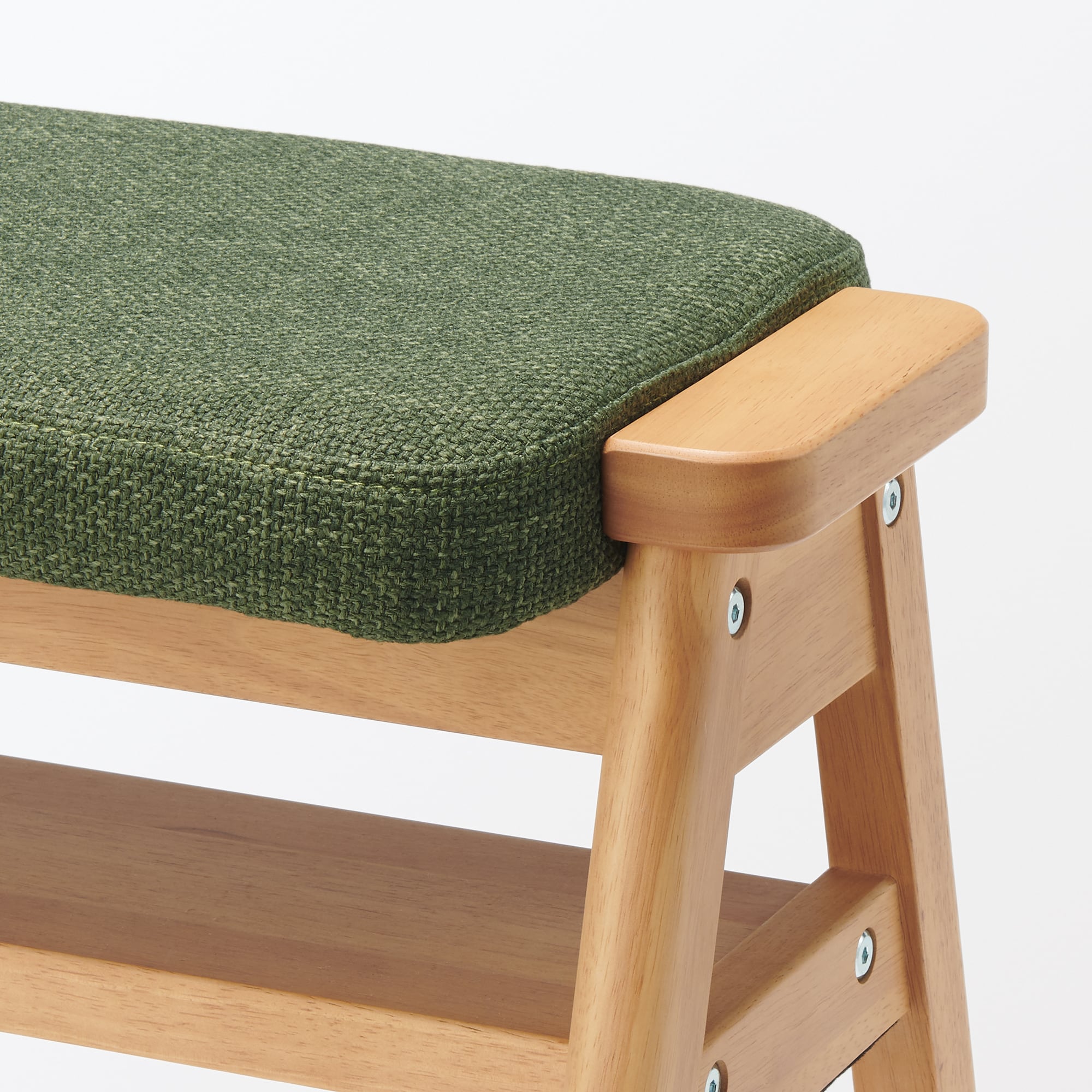 再生ポリエステル混　木製スタッキングスツール　グリーン
