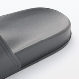 一体成型　足なりサンダル