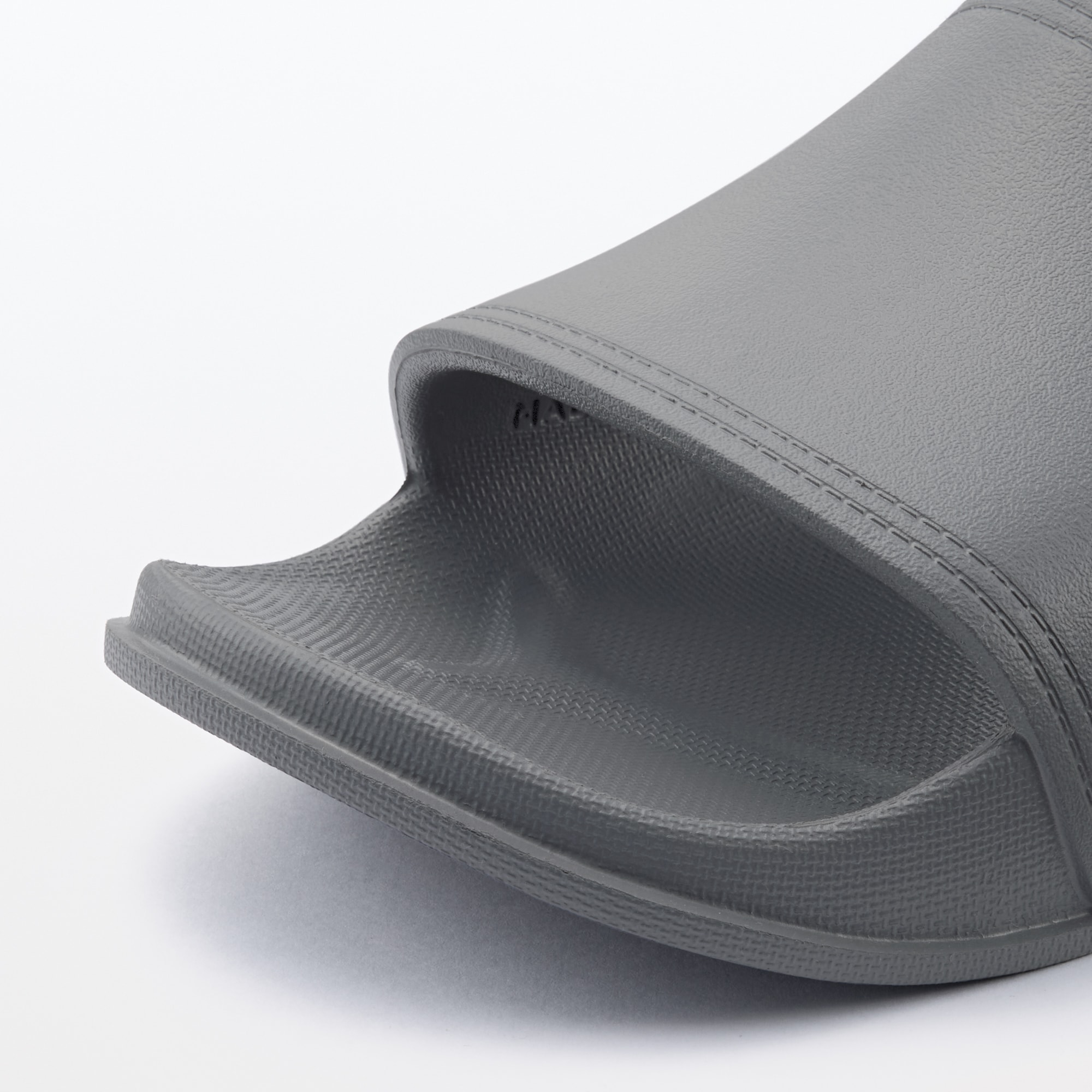 一体成型　足なりサンダル