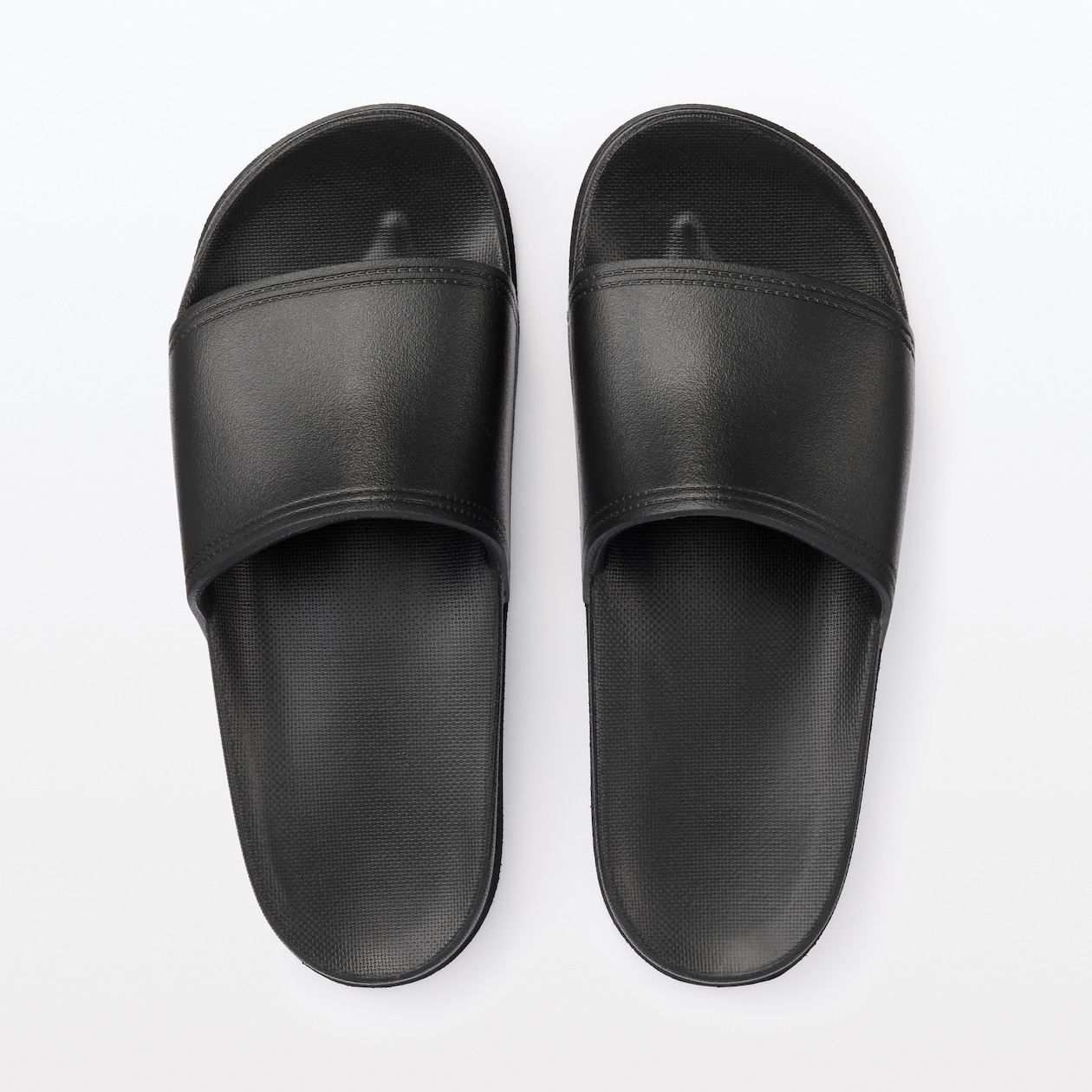 一体成型　足なりサンダル