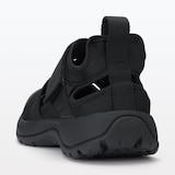 スニーカーサンダル