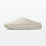 一体成型　サボサンダル