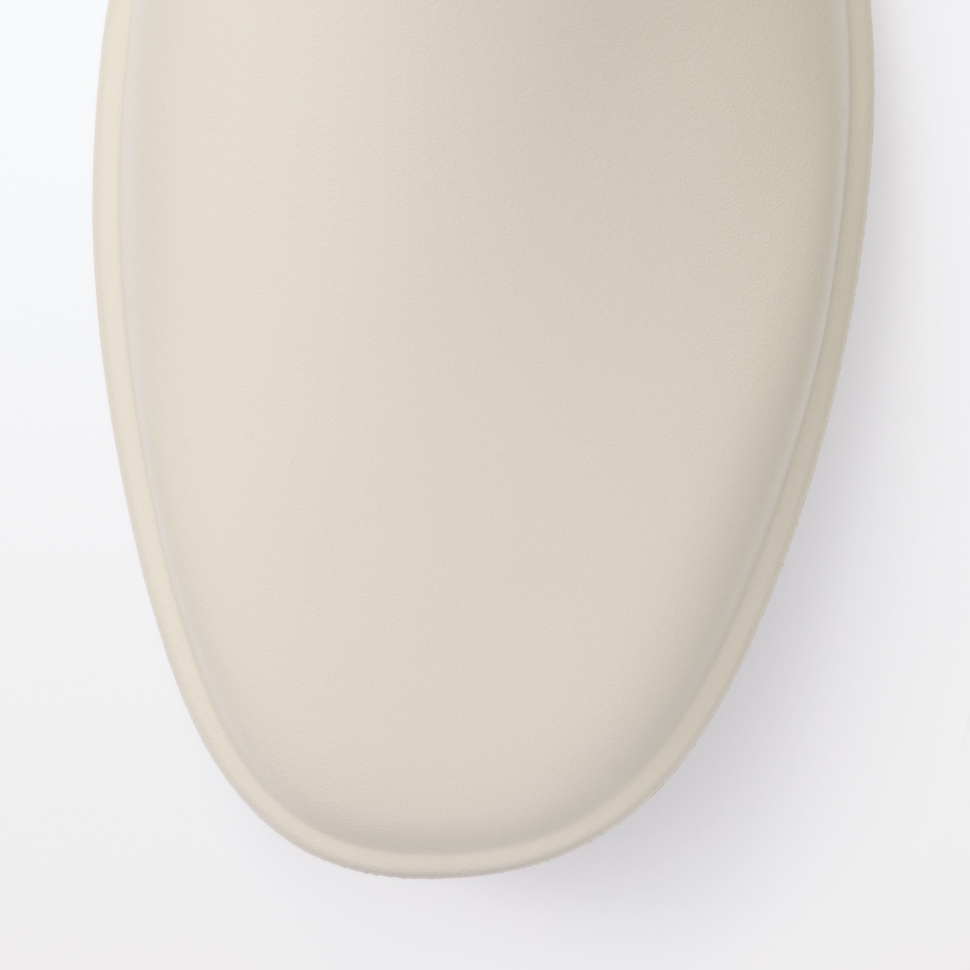 一体成型　サボサンダル