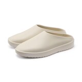 一体成型　サボサンダル