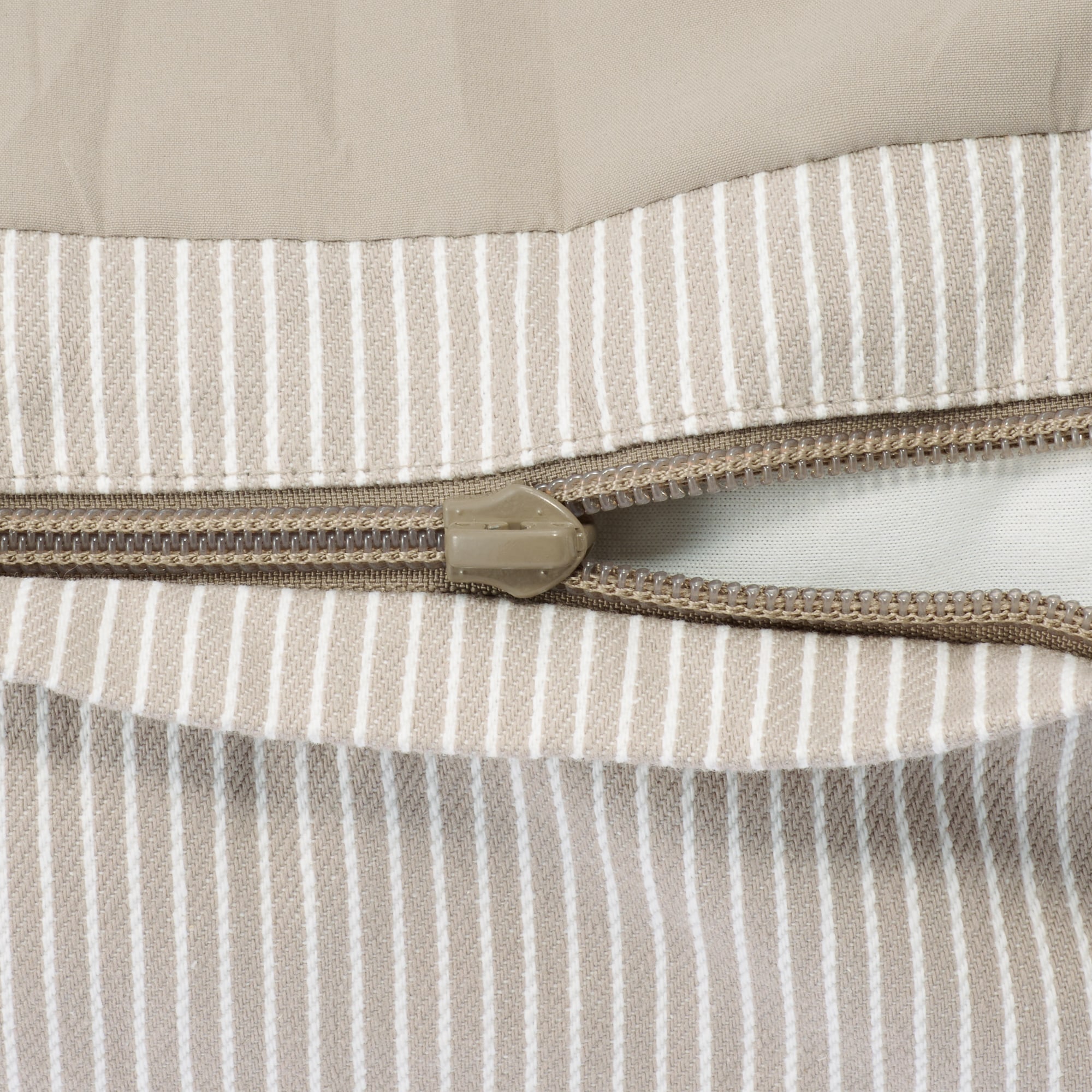 丸洗いできる　ペット用クッション