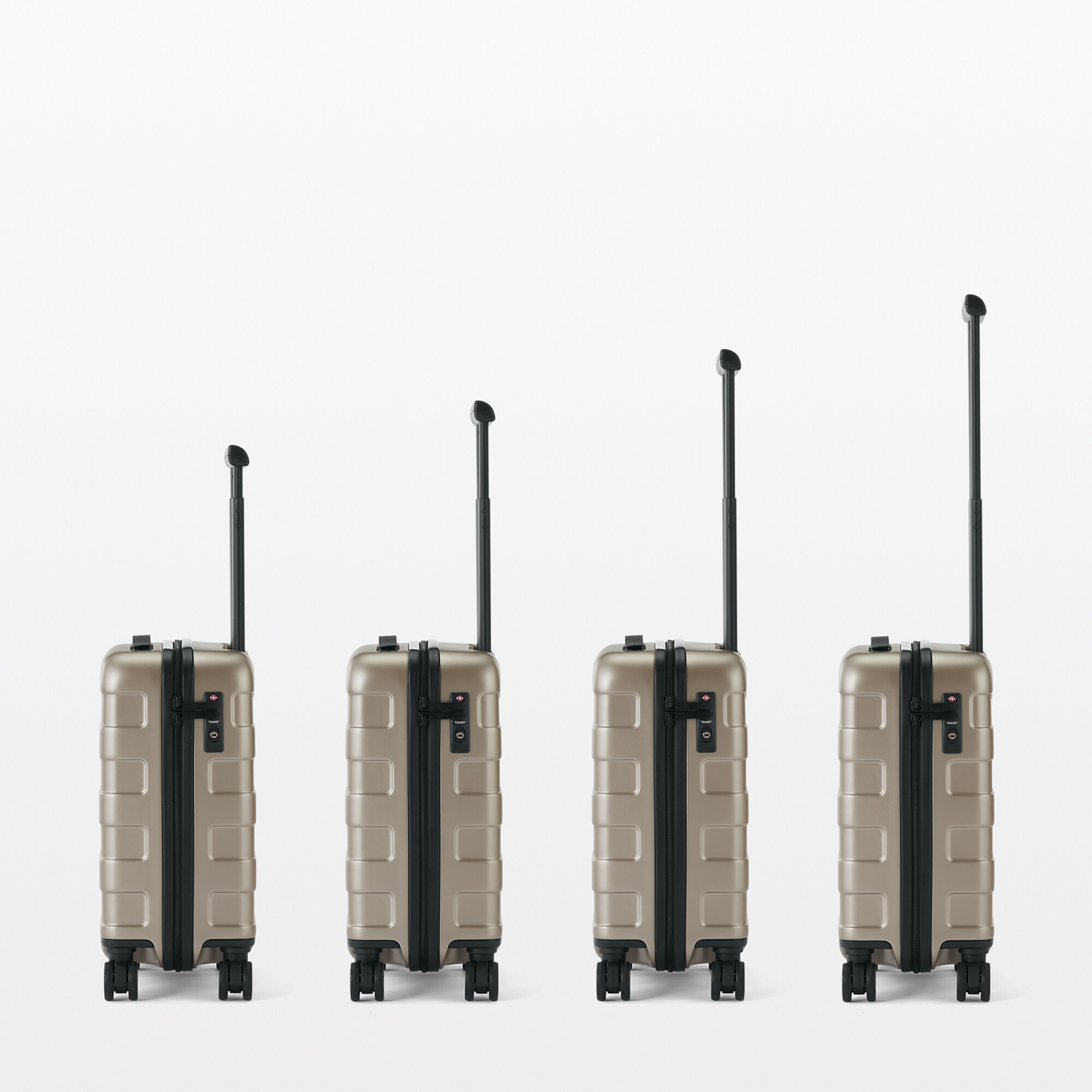 無印良品】ハードキャリーケース（20L）ベージュ