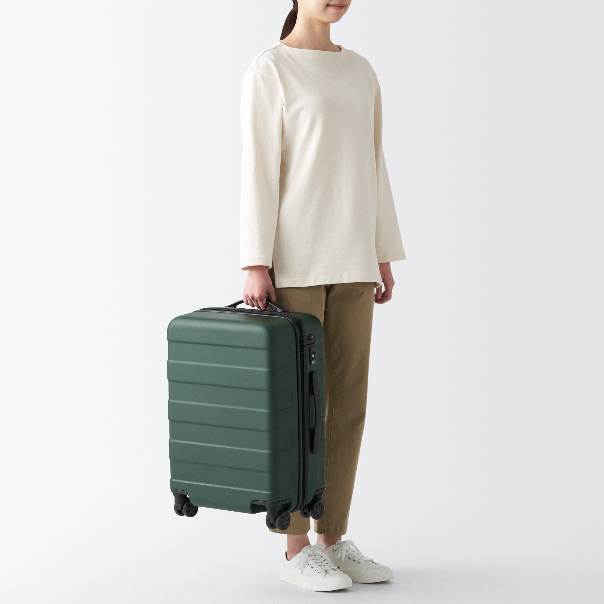 バーを自由に調節できる　ハードキャリーケース（３６Ｌ）　色:カーキ バーを自由に調節できる ハードキャリーケース（36L） | 無印良品