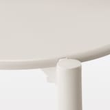 中でも外でも使える　アルミスツール