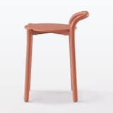 中でも外でも使える　アルミスツール