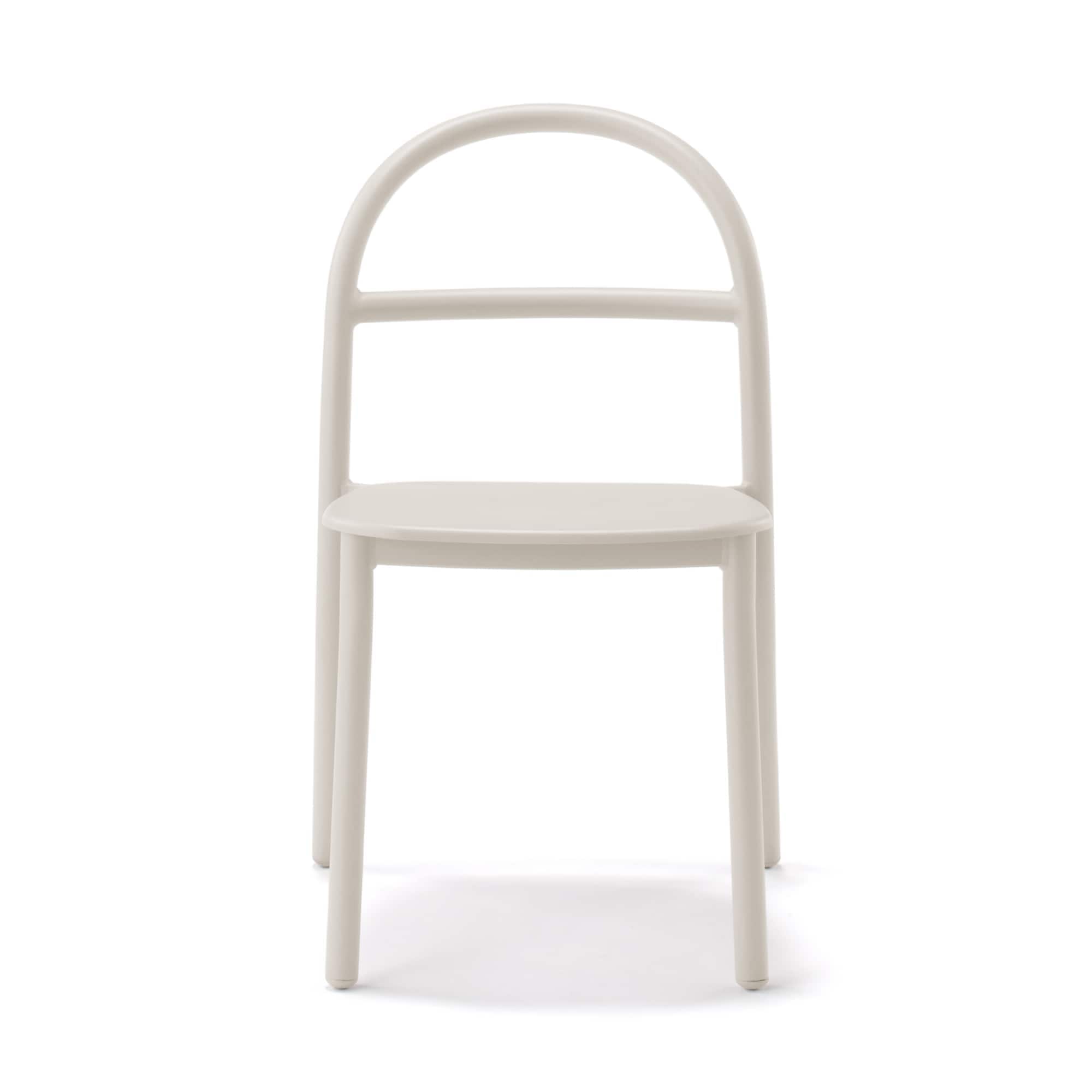 中でも外でも使える　アルミチェア