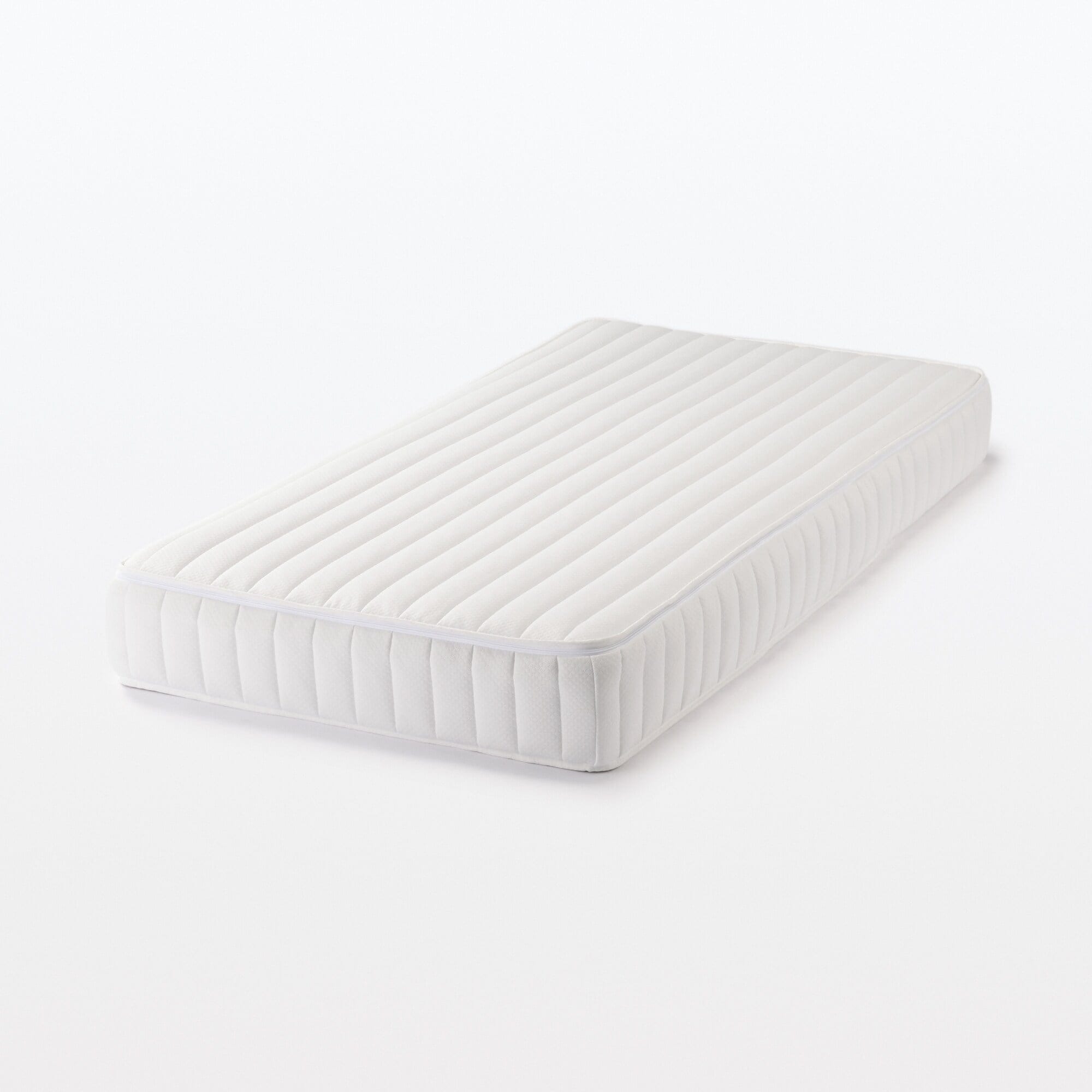 体にフィットするマットレス　超高密度ポケットコイル　クィーン