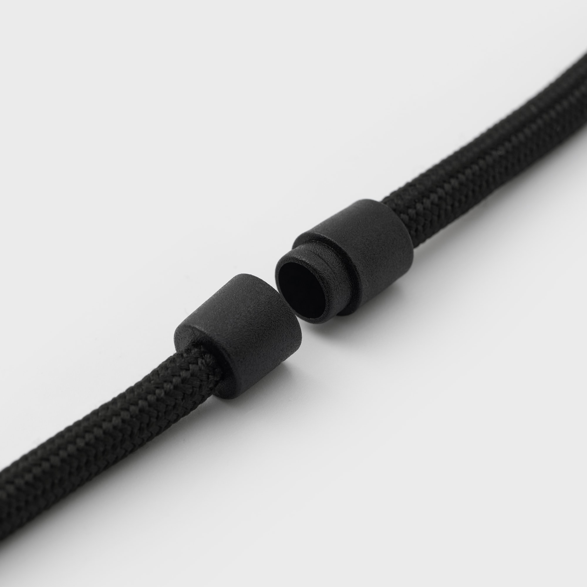 ポリエステル　ネックストラップ　スマートフォン用