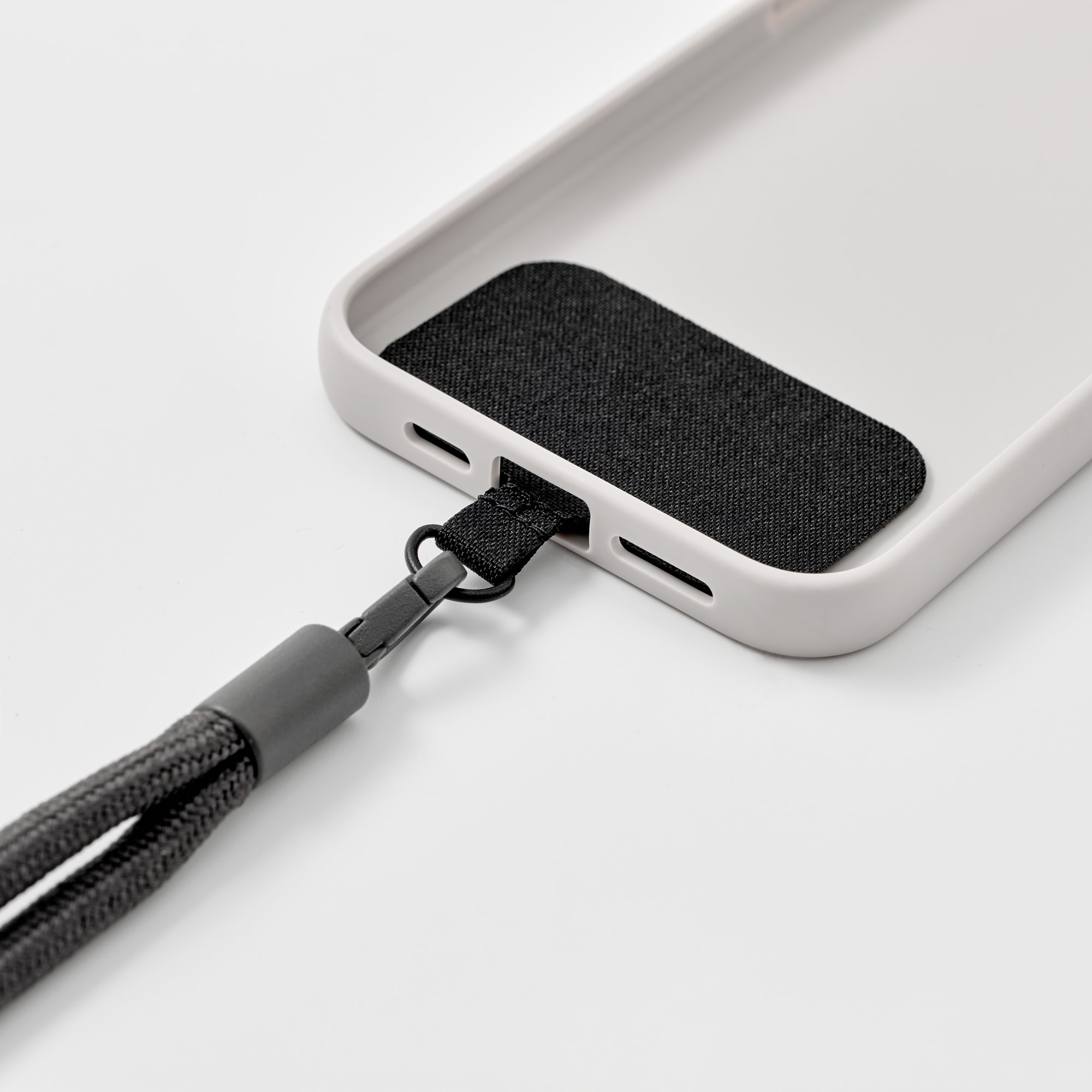 ポリエステル　ネックストラップ　スマートフォン用