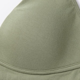 婦人　ノンワイヤープランジブラジャー