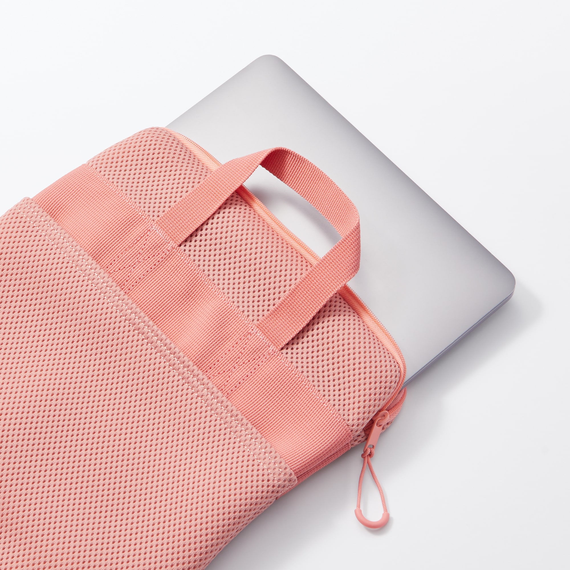 ポリエステル 縦型クッションタブレットケース | 無印良品