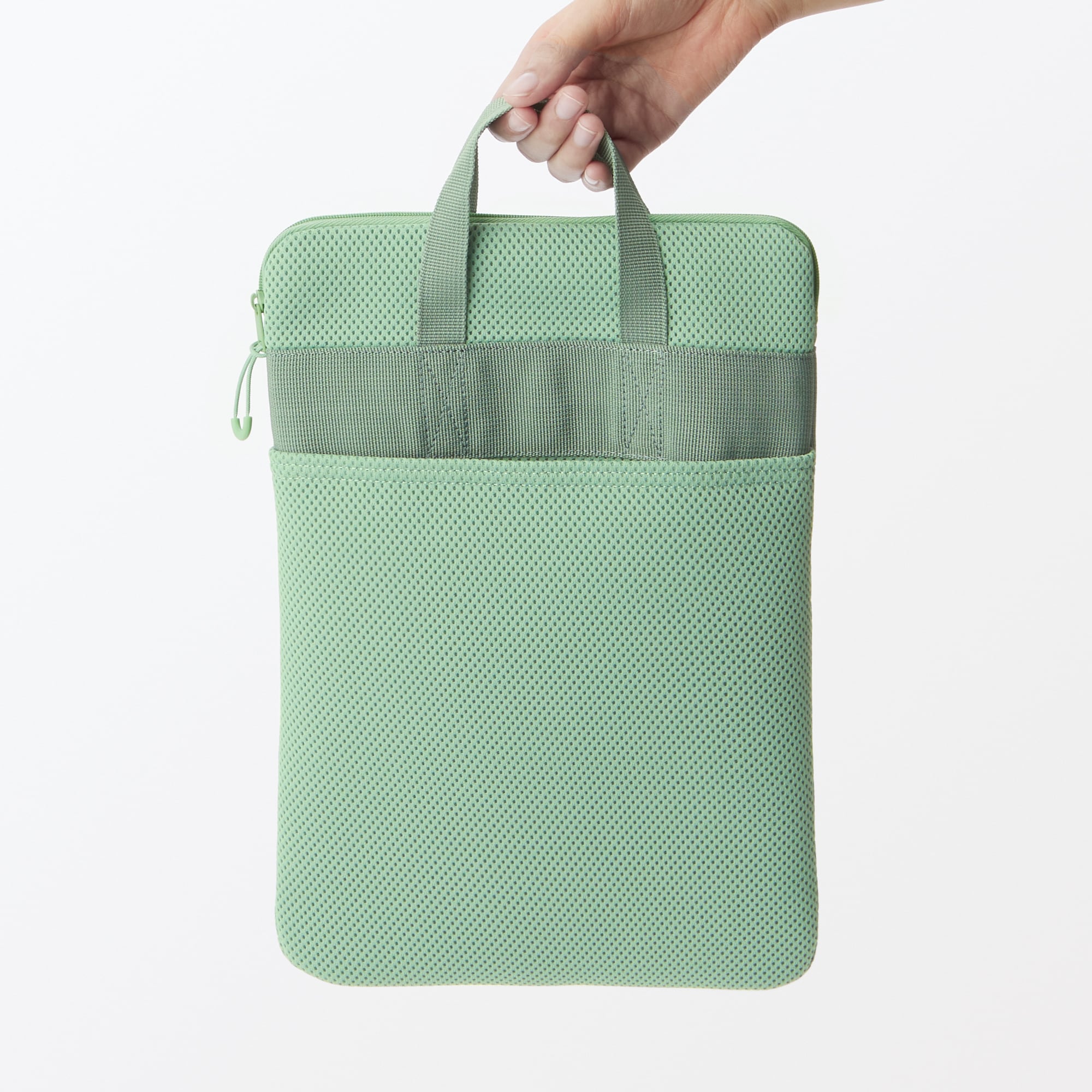 ポリエステル　縦型クッションタブレットケース