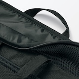 ポリエステル　縦型クッションパソコンケース