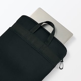 ポリエステル　縦型クッションパソコンケース