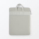 ポリエステル　縦型クッションパソコンケース