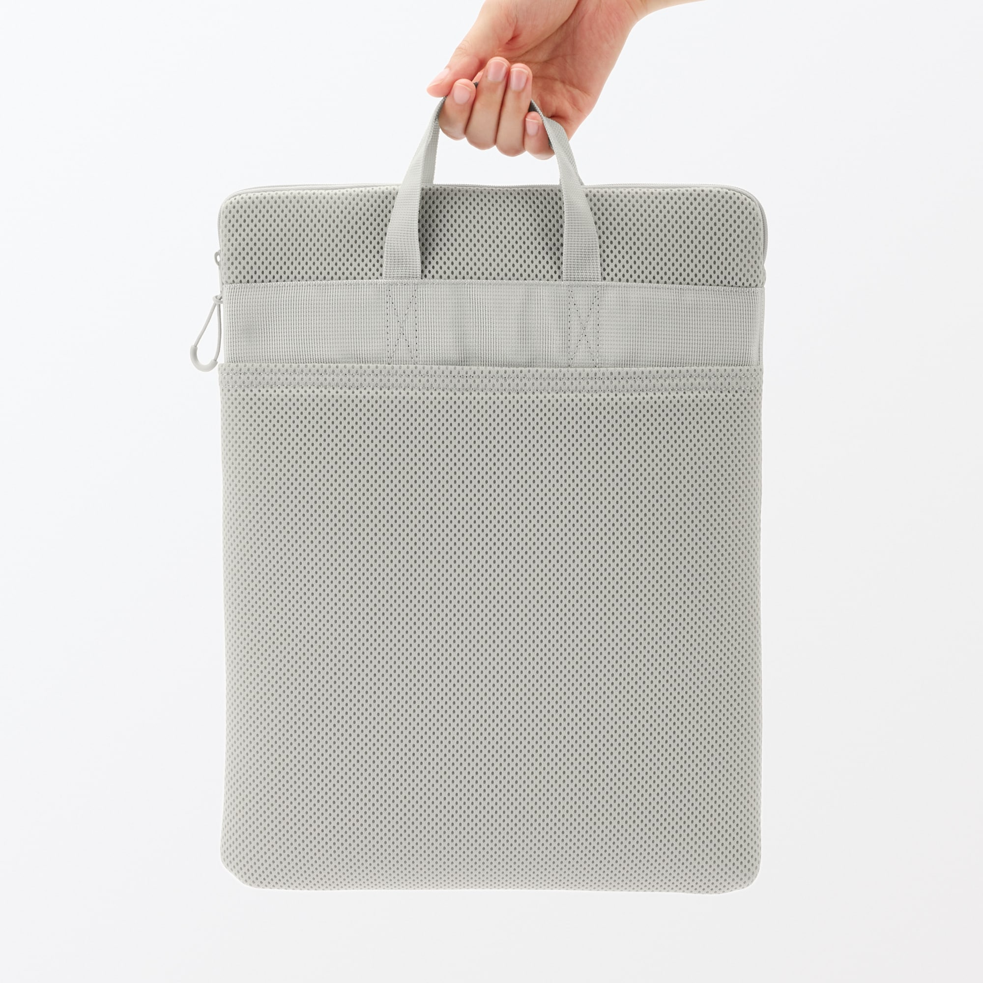 ポリエステル　縦型クッションパソコンケース