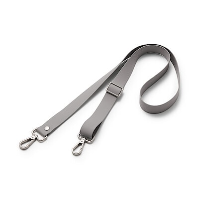 自由に組み合わせられるストラップ　約６７．５～１２０×２．３ｃｍ