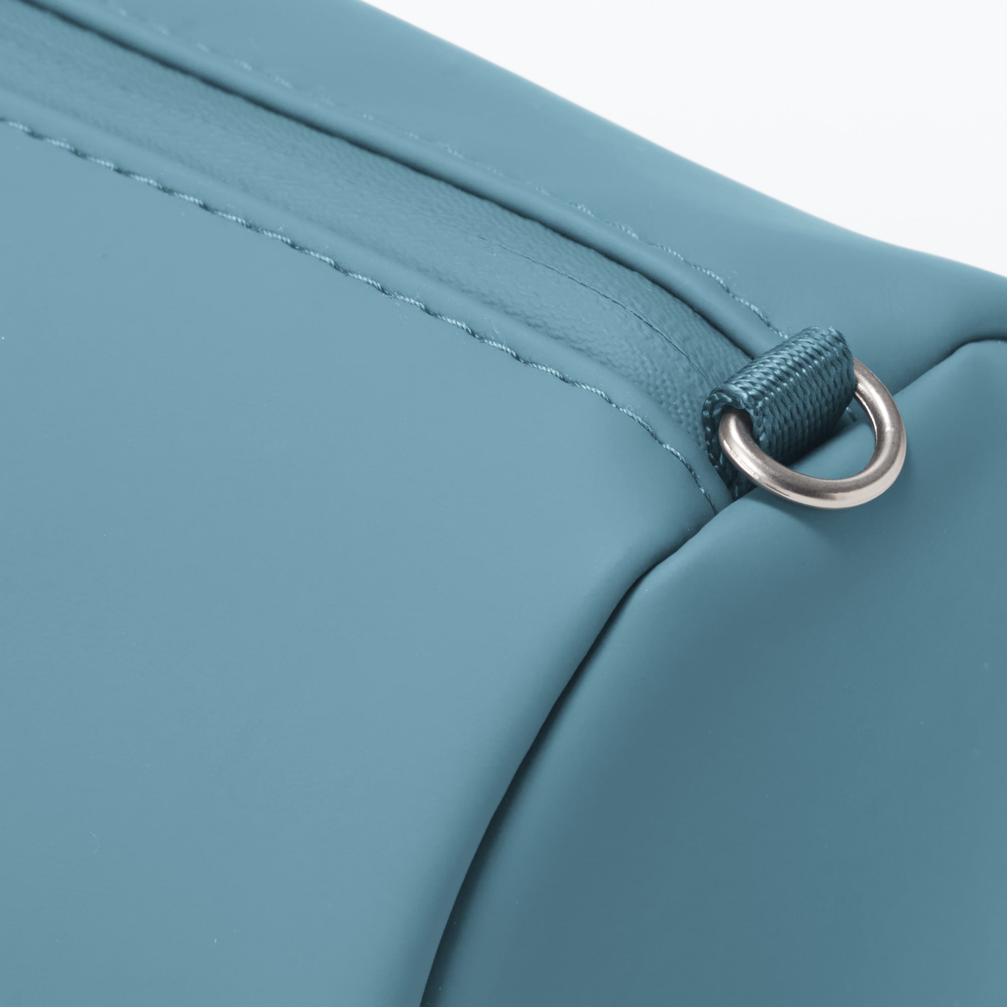 自由に組み合わせられる収納ケース・円筒型