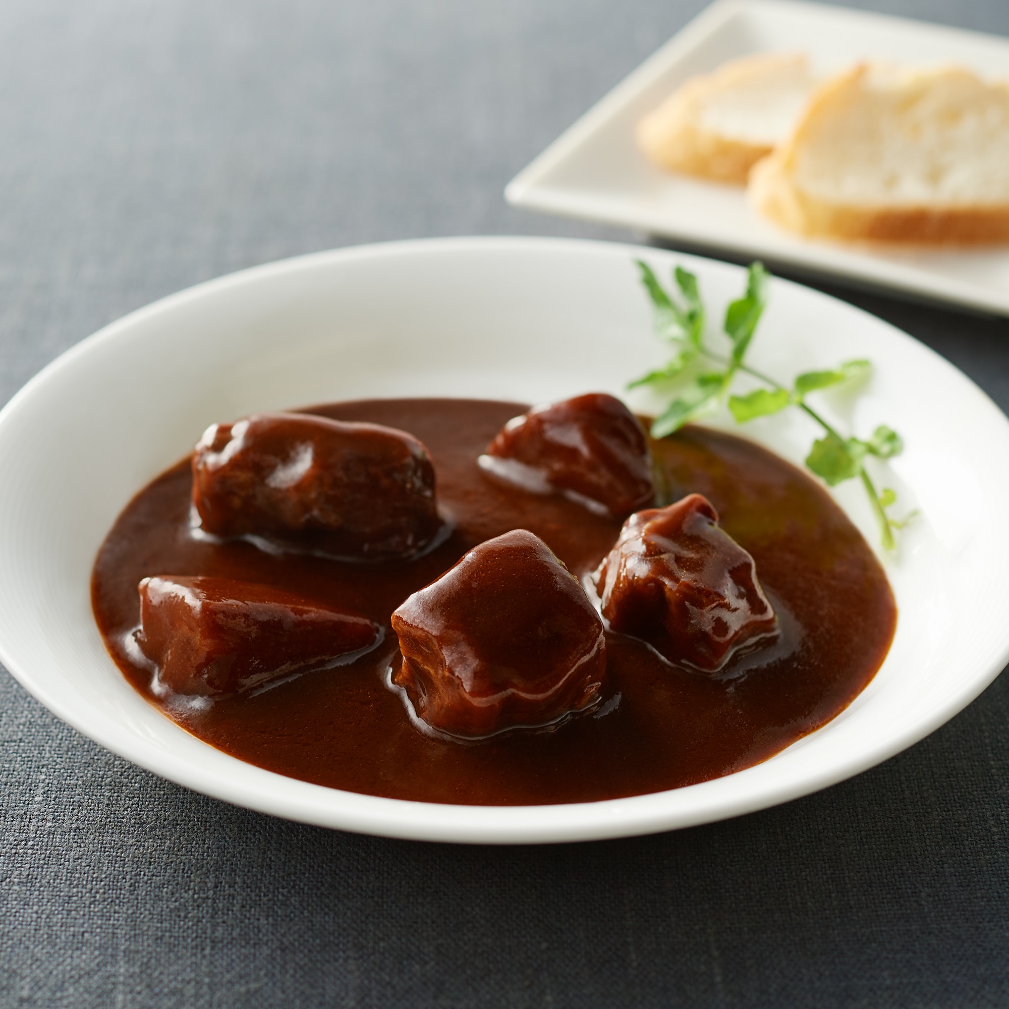 素材を生かした　ビーフシチュー