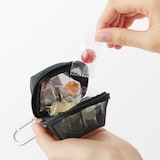 ナイロンメッシュ　コンパクトポーチ