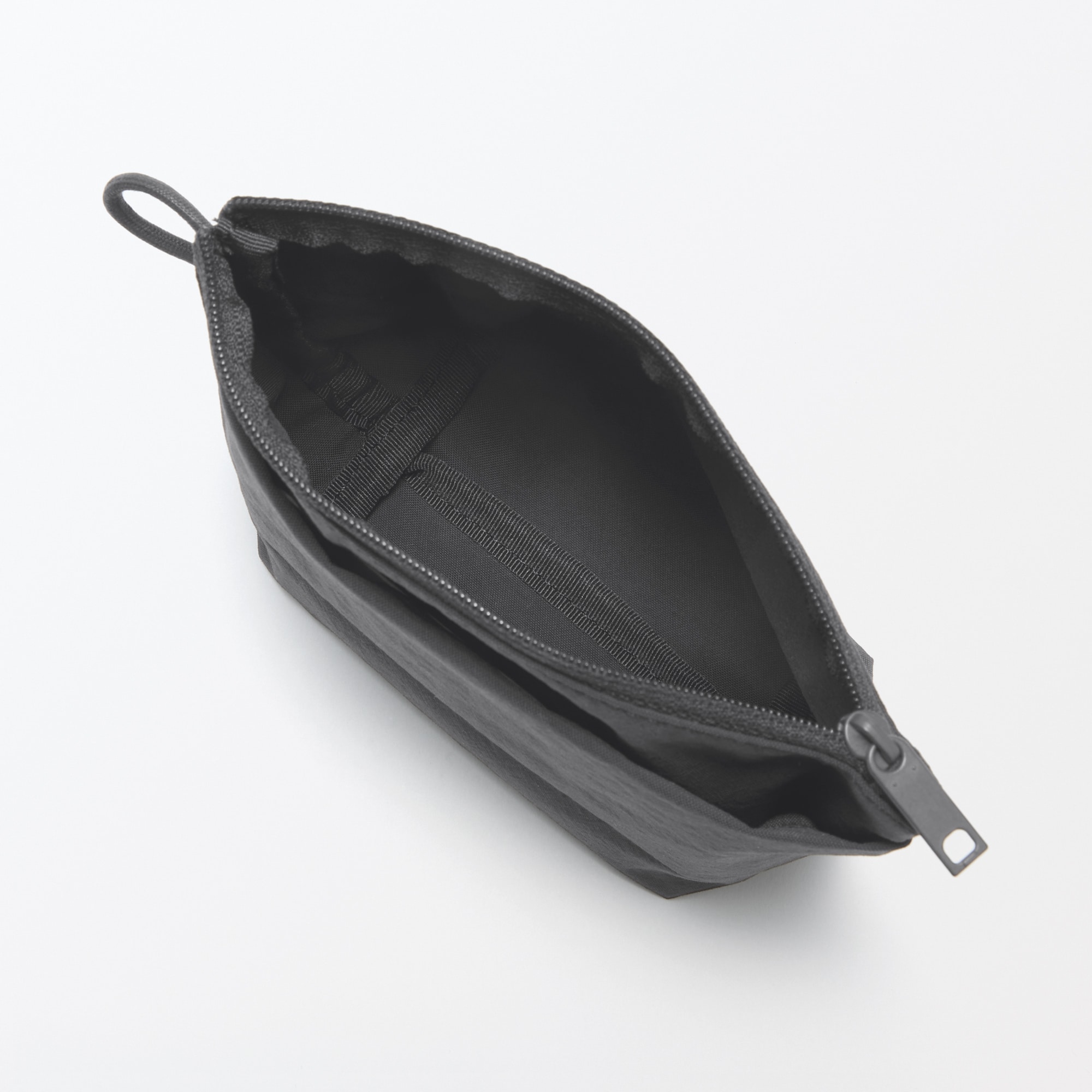 リンクルナイロン　マチ付きポーチ