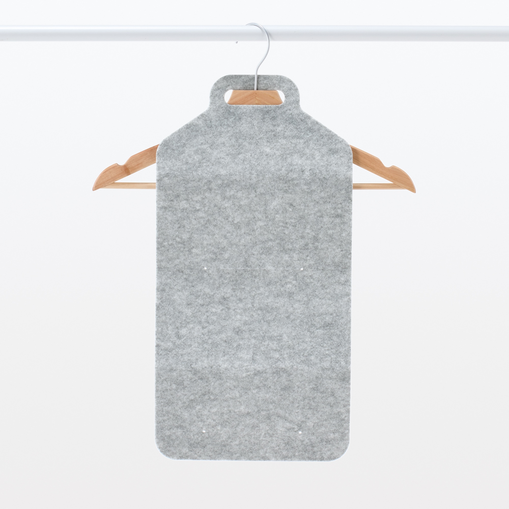 消臭機能付き　くりかえし使える除湿シート　ハンガー用