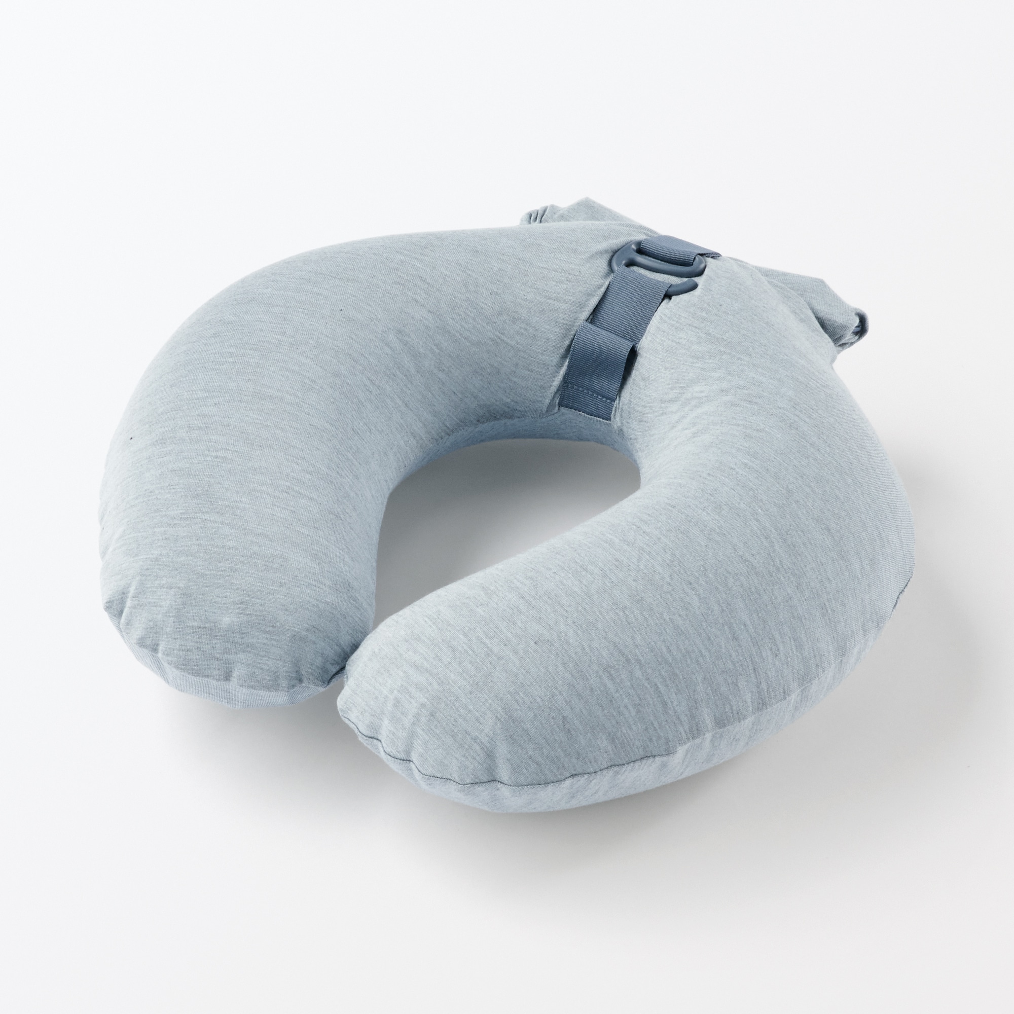 ふうっとふくらむネッククッション