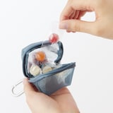 ナイロンメッシュ　コンパクトポーチ