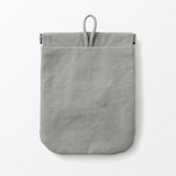 リンクルナイロン　片手で開くフラットポーチ