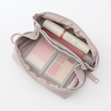 リンクルナイロン　大きく開くポーチ