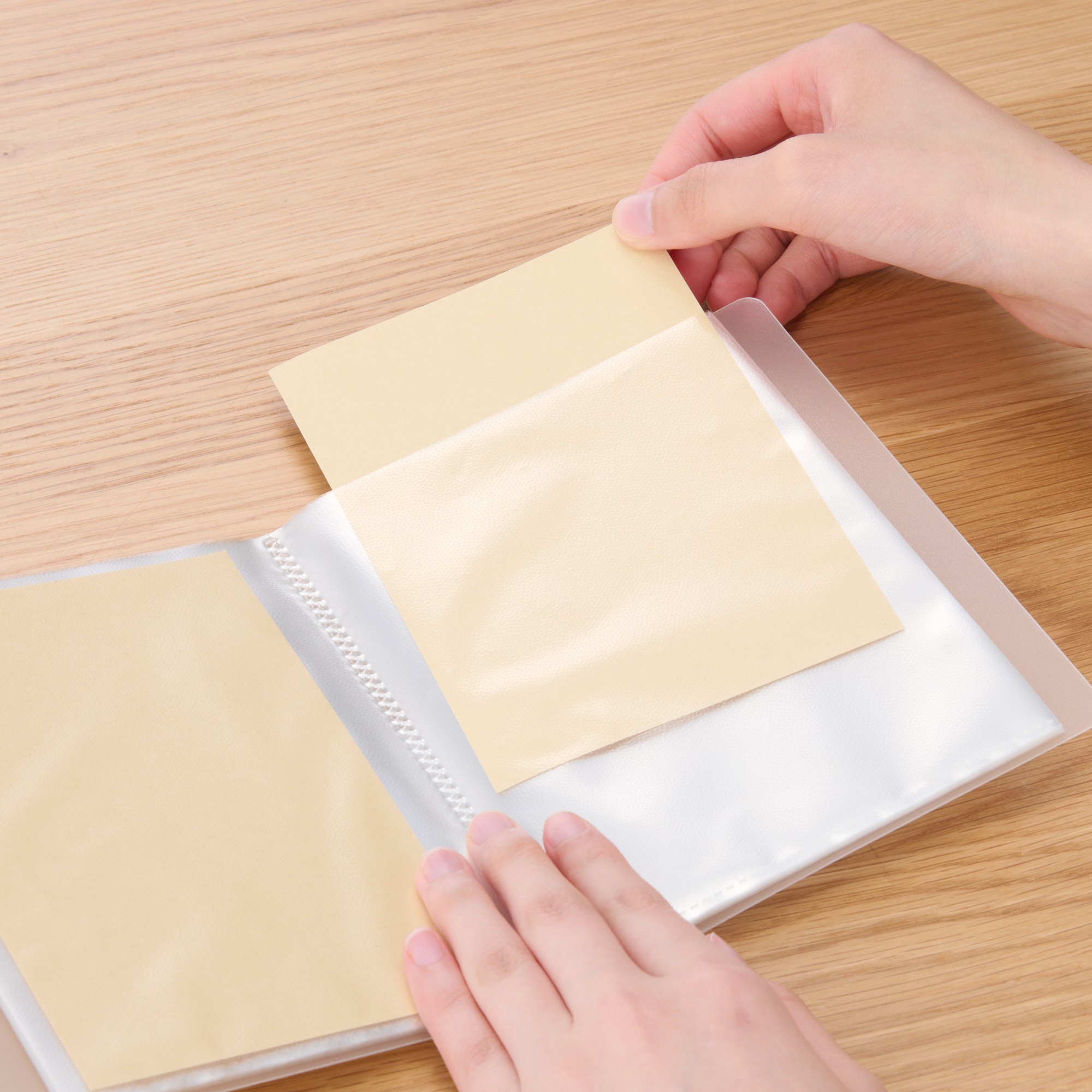 無印 ポリプロピレンフォト・ハガキホルダー | 無印良品