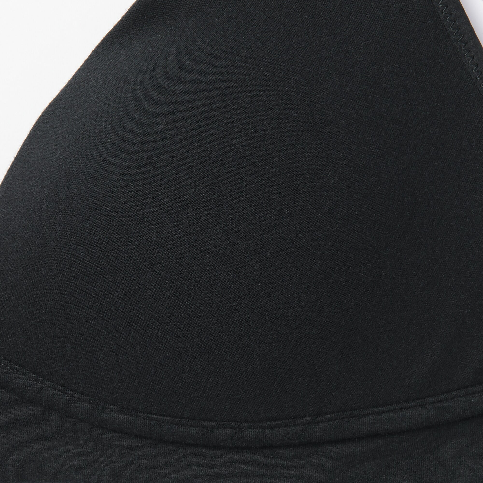 婦人　ノンワイヤープランジブラジャー