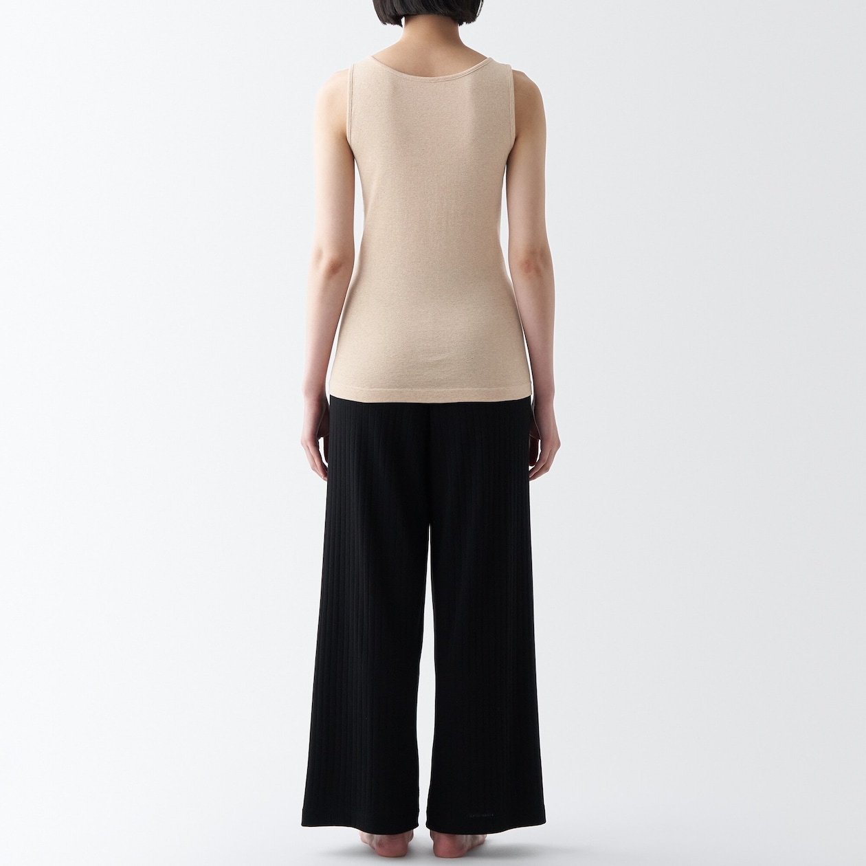 婦人　無染色カップ入りタンクトップ