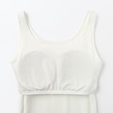 婦人　胸のボリュームをおさえるブラタンクトップ