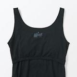 婦人　胸のボリュームをおさえるブラタンクトップ