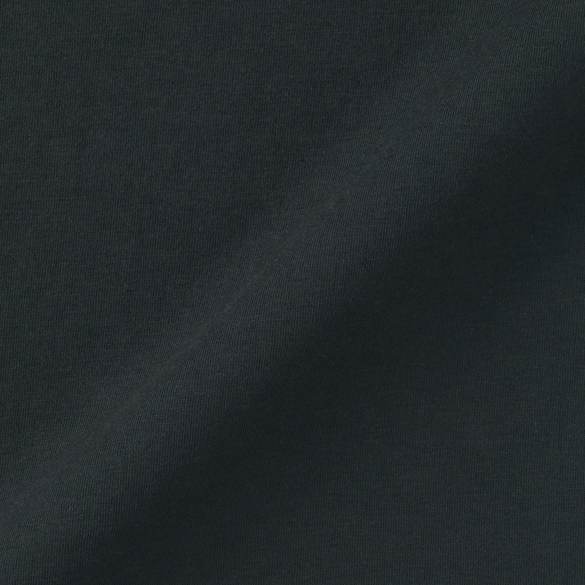 婦人　胸のボリュームをおさえるブラタンクトップ