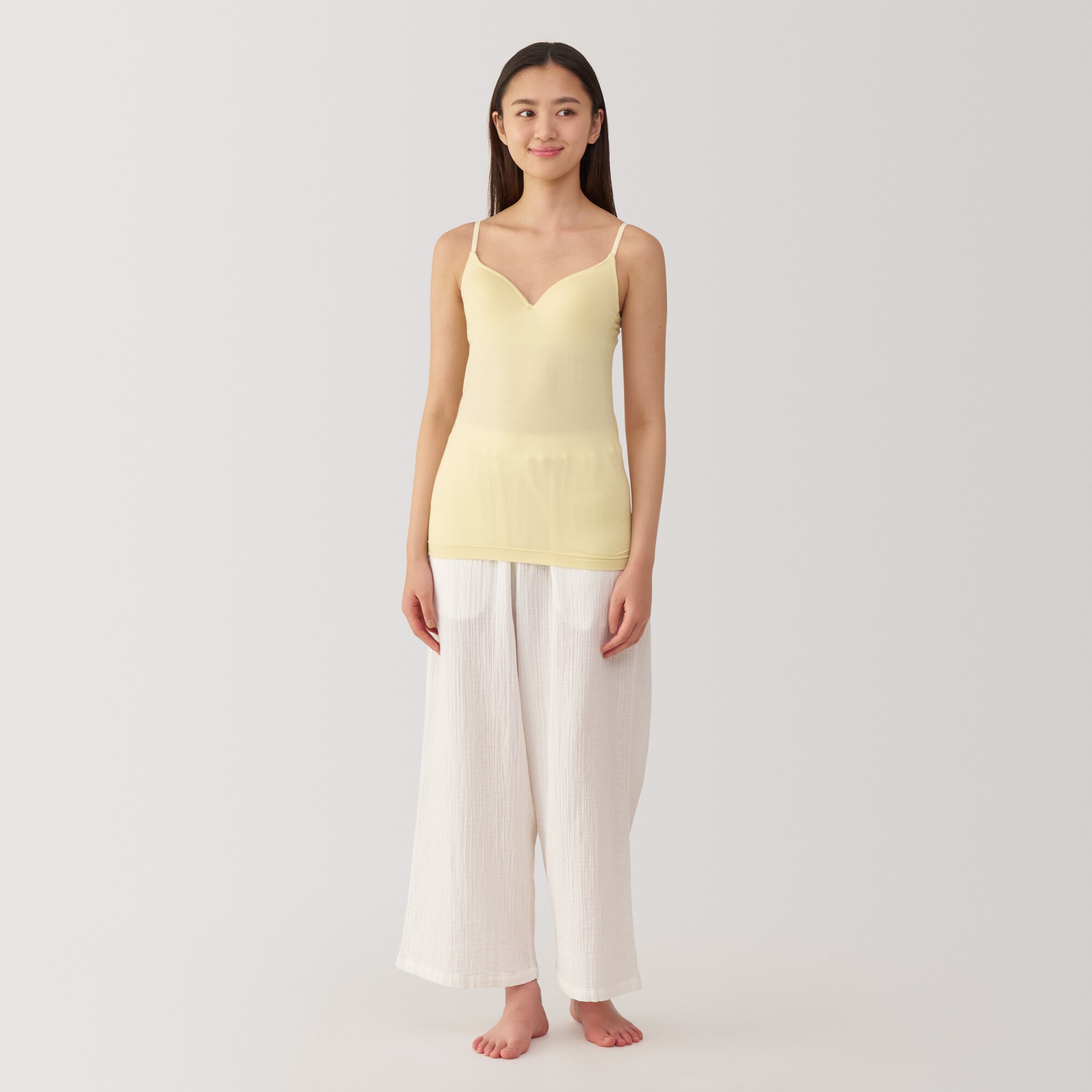 婦人　なめらかブラキャミソール